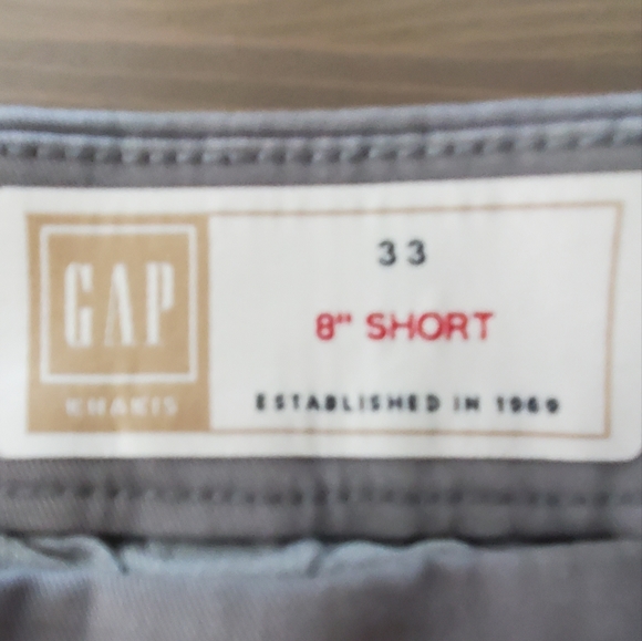 GAP Vintage Shorts, W 33, L 8 inches, Grey - Picture 2 of 2